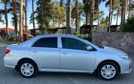 Toyota Corolla, 2011 год, 1 079 000 рублей, 4 фотография