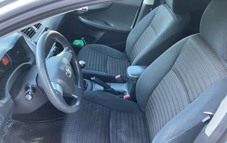 Toyota Corolla, 2011 год, 1 079 000 рублей, 10 фотография