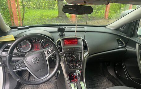 Opel Astra J, 2011 год, 700 000 рублей, 5 фотография