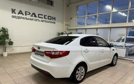 KIA Rio III рестайлинг, 2015 год, 990 000 рублей, 2 фотография