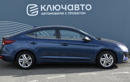 Hyundai Elantra VI рестайлинг, 2019 год, 1 900 000 рублей, 5 фотография