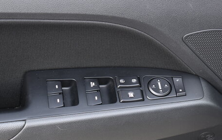Hyundai Elantra VI рестайлинг, 2019 год, 1 900 000 рублей, 8 фотография