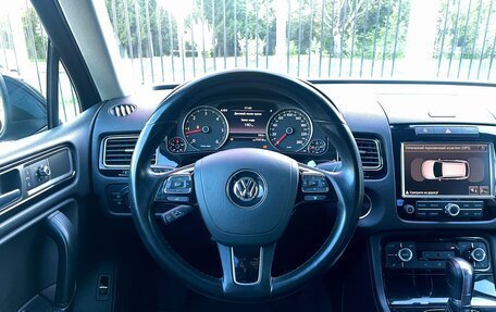 Volkswagen Touareg III, 2010 год, 2 079 000 рублей, 19 фотография