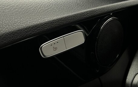 Mercedes-Benz C-Класс, 2019 год, 1 999 000 рублей, 7 фотография
