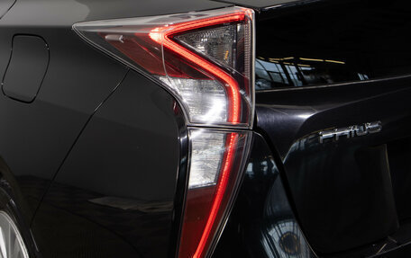 Toyota Prius IV XW50, 2018 год, 1 749 000 рублей, 9 фотография