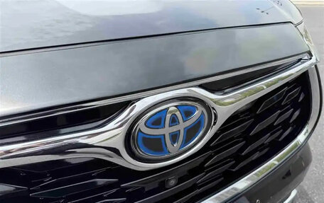 Toyota Highlander, 2022 год, 3 820 013 рублей, 2 фотография