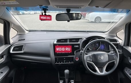 Honda Fit III, 2018 год, 1 095 000 рублей, 11 фотография