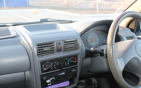 Mitsubishi Minica VIII, 2006 год, 230 000 рублей, 6 фотография