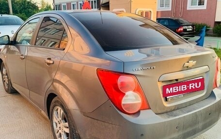 Chevrolet Aveo III, 2014 год, 800 000 рублей, 4 фотография