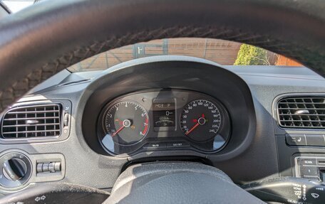 Volkswagen Polo VI (EU Market), 2015 год, 1 100 000 рублей, 10 фотография