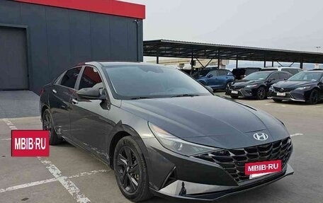Hyundai Elantra, 2021 год, 1 900 000 рублей, 3 фотография