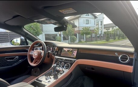 Bentley Continental GT III, 2021 год, 21 800 000 рублей, 15 фотография