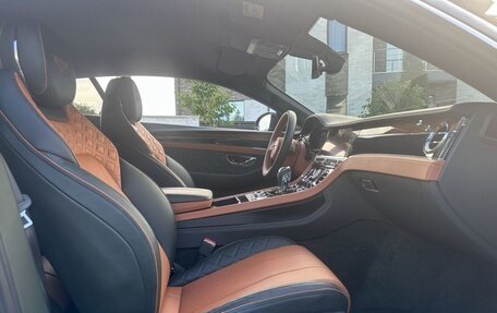 Bentley Continental GT III, 2021 год, 21 800 000 рублей, 13 фотография