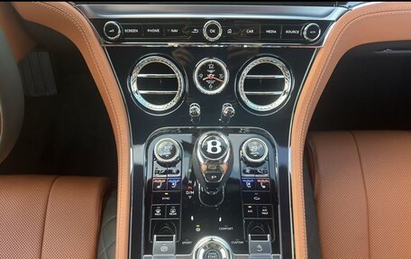 Bentley Continental GT III, 2021 год, 21 800 000 рублей, 18 фотография