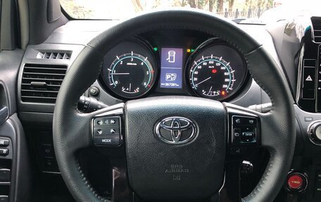 Toyota Land Cruiser Prado 150 рестайлинг 2, 2010 год, 2 700 000 рублей, 20 фотография