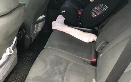 Toyota Land Cruiser Prado 150 рестайлинг 2, 2010 год, 2 700 000 рублей, 23 фотография