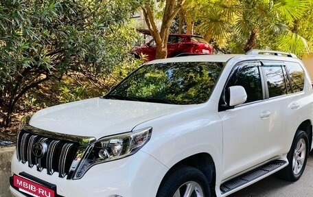 Toyota Land Cruiser Prado 150 рестайлинг 2, 2010 год, 2 700 000 рублей, 12 фотография