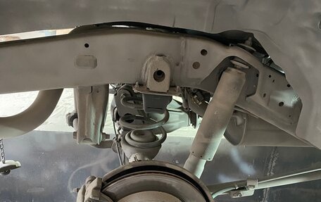 Toyota Land Cruiser Prado 150 рестайлинг 2, 2010 год, 2 700 000 рублей, 29 фотография
