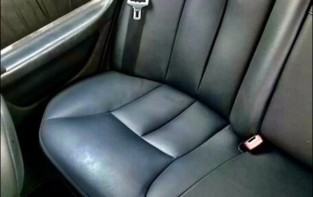 Mercedes-Benz E-Класс, 1998 год, 800 000 рублей, 3 фотография