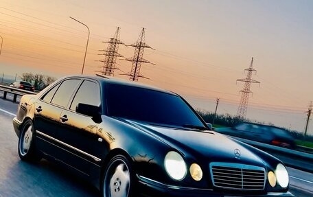 Mercedes-Benz E-Класс, 1998 год, 800 000 рублей, 5 фотография
