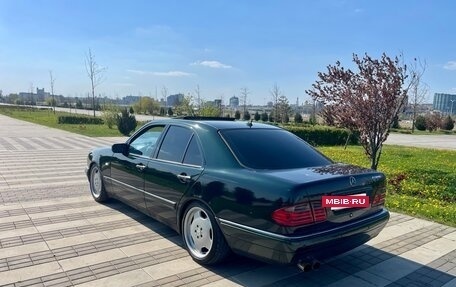 Mercedes-Benz E-Класс, 1998 год, 800 000 рублей, 15 фотография