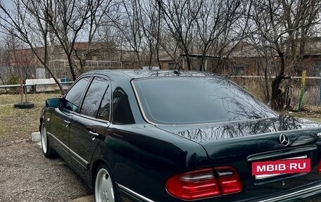 Mercedes-Benz E-Класс, 1998 год, 800 000 рублей, 20 фотография