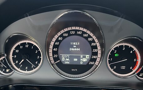 Mercedes-Benz E-Класс, 2010 год, 2 100 000 рублей, 16 фотография