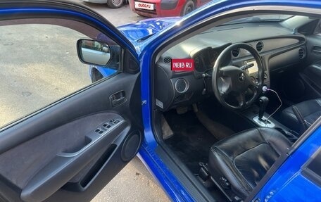 Mitsubishi Outlander III рестайлинг 3, 2004 год, 600 000 рублей, 5 фотография