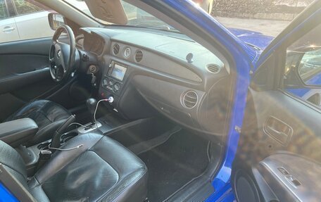 Mitsubishi Outlander III рестайлинг 3, 2004 год, 600 000 рублей, 10 фотография