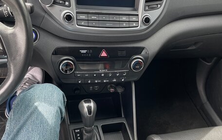 Hyundai Tucson III, 2016 год, 1 750 000 рублей, 8 фотография