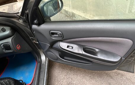 Nissan Almera, 2004 год, 320 000 рублей, 5 фотография