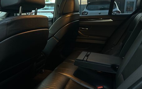 BMW 5 серия, 2011 год, 1 800 000 рублей, 22 фотография