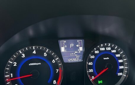 Hyundai Solaris II рестайлинг, 2015 год, 1 100 000 рублей, 6 фотография