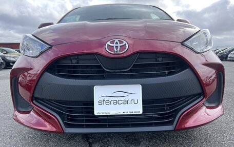 Toyota Yaris, 2022 год, 1 560 000 рублей, 3 фотография