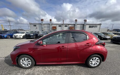 Toyota Yaris, 2022 год, 1 560 000 рублей, 14 фотография