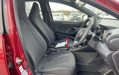 Toyota Yaris, 2022 год, 1 560 000 рублей, 23 фотография