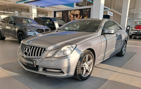 Mercedes-Benz E-Класс, 2011 год, 990 000 рублей, 5 фотография