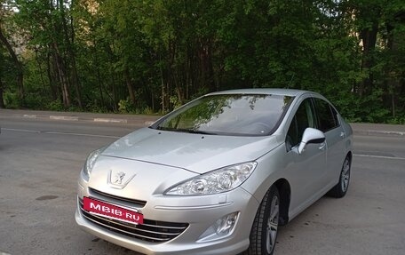 Peugeot 408 I рестайлинг, 2013 год, 470 000 рублей, 3 фотография