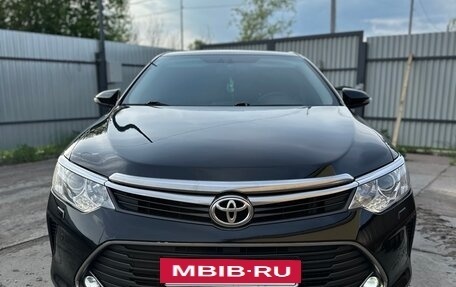 Toyota Camry, 2015 год, 2 240 000 рублей, 2 фотография