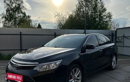 Toyota Camry, 2015 год, 2 240 000 рублей, 3 фотография