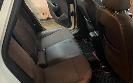 Opel Astra J, 2011 год, 470 000 рублей, 8 фотография