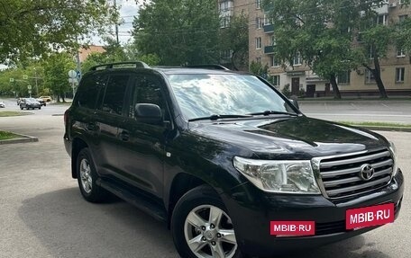 Toyota Land Cruiser 200, 2011 год, 2 850 000 рублей, 2 фотография