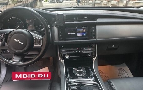Jaguar XF II, 2017 год, 3 000 000 рублей, 10 фотография