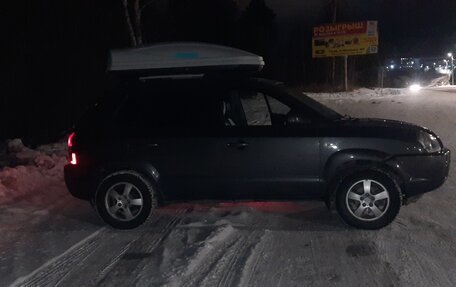Hyundai Tucson III, 2007 год, 825 000 рублей, 2 фотография