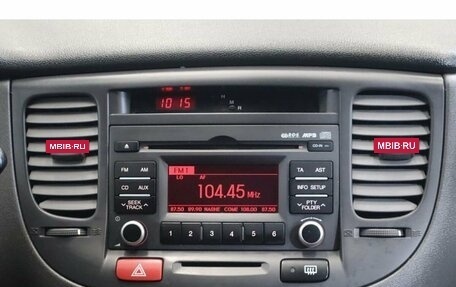 KIA Rio II, 2011 год, 600 000 рублей, 8 фотография