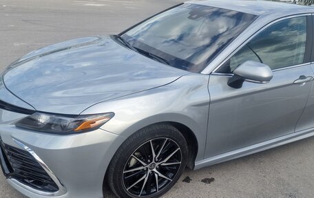 Toyota Camry, 2022 год, 3 350 000 рублей, 8 фотография