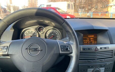 Opel Astra H, 2006 год, 240 000 рублей, 2 фотография