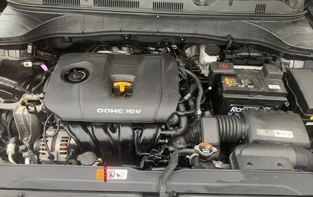 Hyundai Kona I, 2020 год, 2 350 000 рублей, 4 фотография
