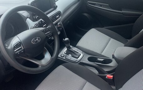 Hyundai Kona I, 2020 год, 2 350 000 рублей, 5 фотография