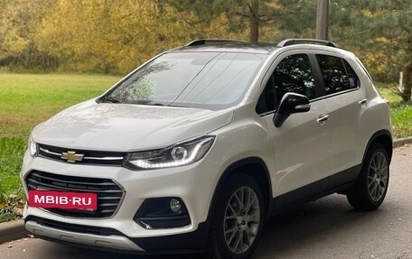 Chevrolet Trax, 2019 год, 1 470 000 рублей, 3 фотография